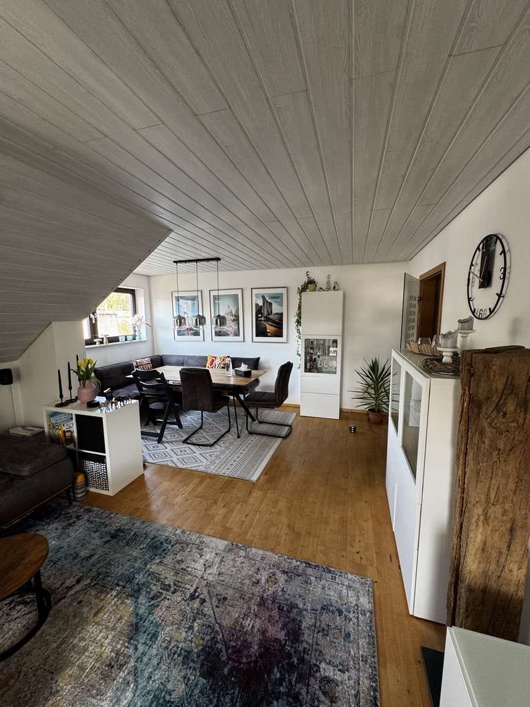 Immobilie in Wannweil - Perfekt für Familien: 5-Zimmer-Maisonette mit großem Balkon & Gartenanteil in ruhiger Lage - Bild 1