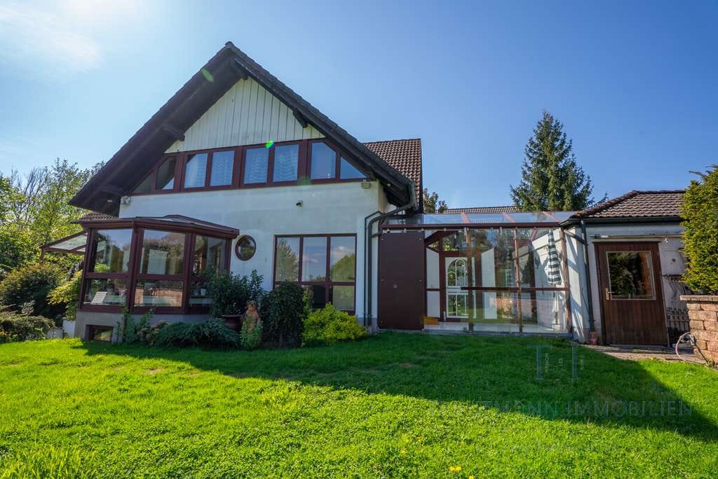 Immobilie in Bühl - Charmantes großzügiges Einfamilienhaus mit schönem Garten - Bild 1