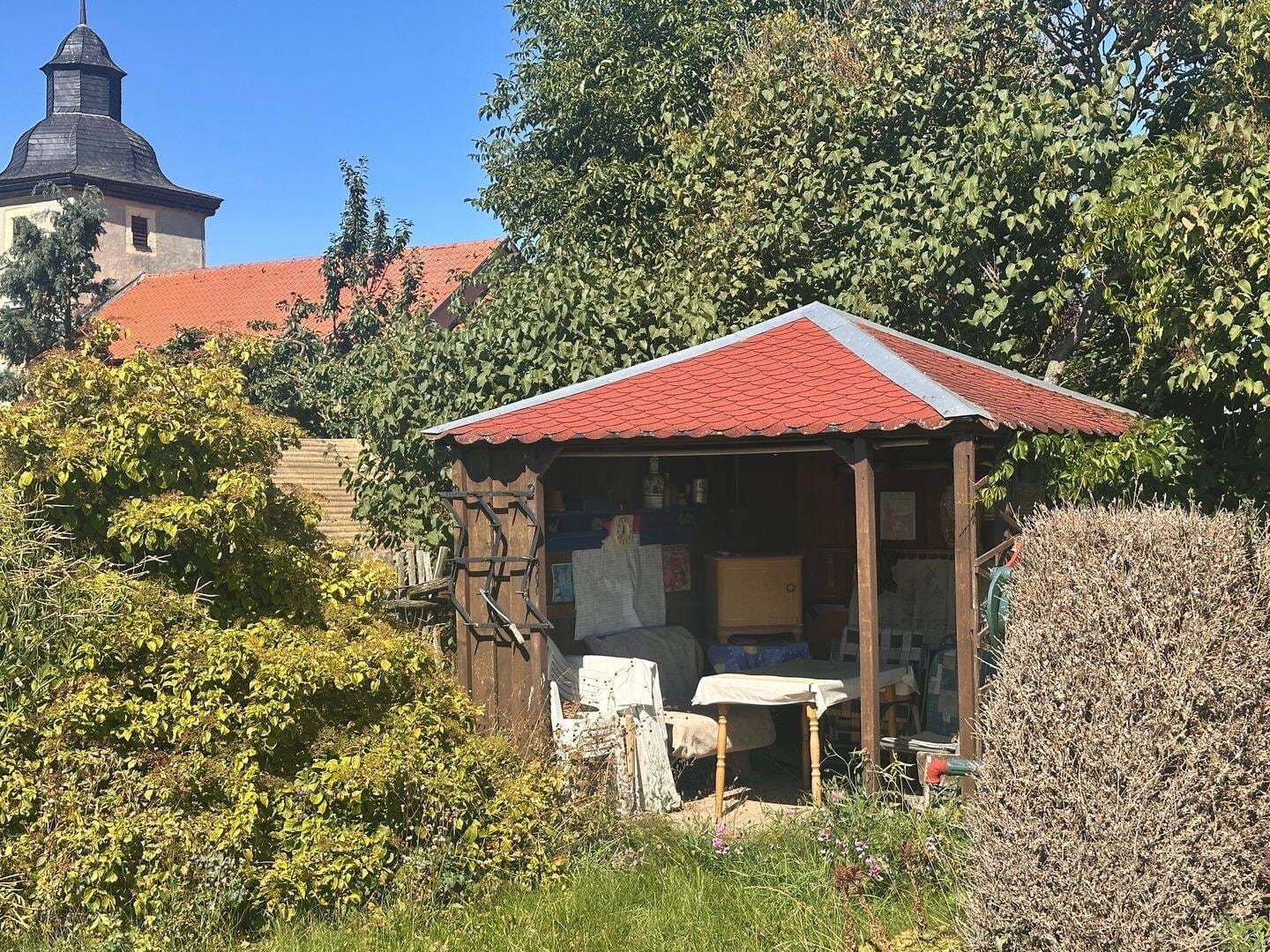 Immobilie in Nottertal-Heilinger Höhen - Ruhig und idyllisch gelegener Bauernhof mit Scheune & herrlichem Garten - Bild 2