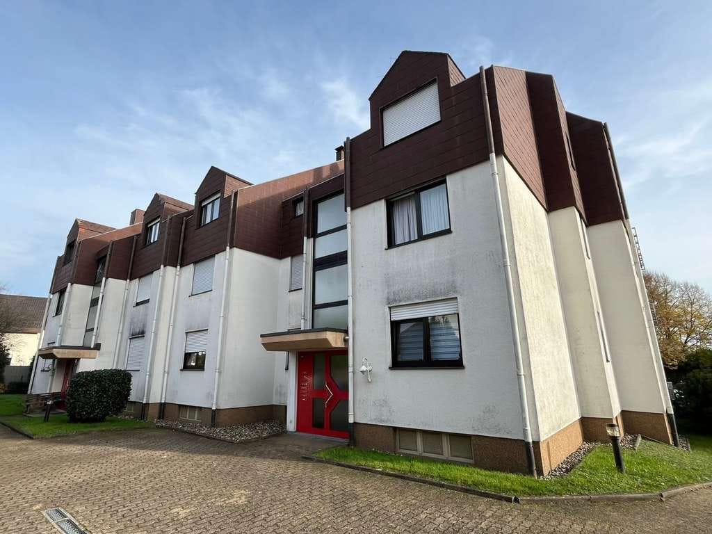 Immobilie in Schmelz - SCHMELZ : Vermietete 2 ZKB - Wohnung mit Balkon und Stellplatz ! - Bild 4