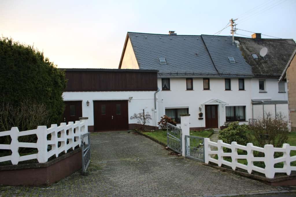 Immobilie in Horhausen - Freundliches Haus mit großem Garten - Bild 0