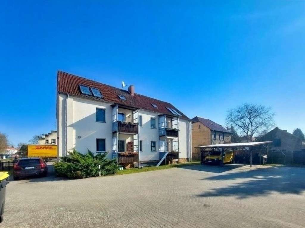 Immobilie in Neuhardenberg - Attraktive Kapitalanlage im Herzen von Neuhardenberg – Vollvermietetes Mehrfamilienhaus zum Faktor - Bild 2