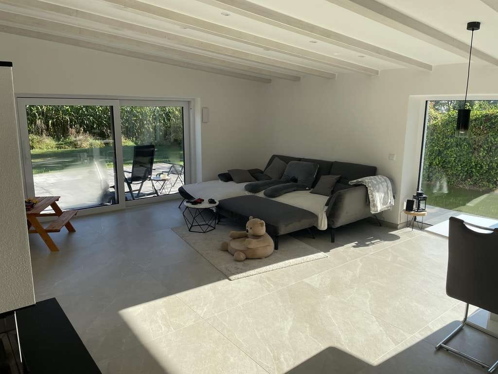 Immobilie in Windorf - Platz für die ganze Familie - freistehendes Einfamilienhaus mit Terrasse & großem Garten - Bild 4