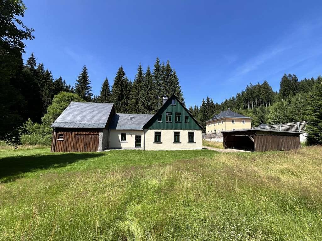 Immobilie in Eibenstock - Historisches Forsthaus am Kamm im Erzgebirge - Bild 2