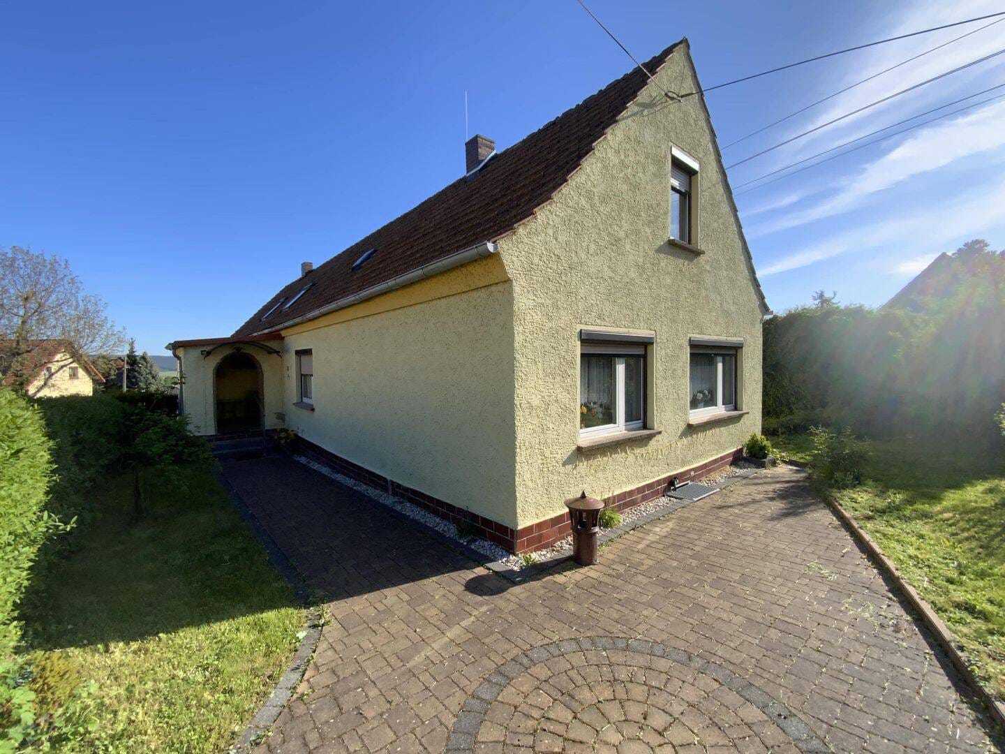 Immobilie in Krölpa - Großzügiges Wohnhaus mit Einliegerwohnung - Bild 3