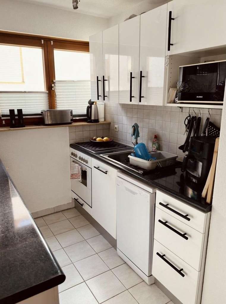 Immobilie in Kernen im Remstal - Wohnen im idyllischen Remstal: Helle 2-Zimmer-Wohnung mit Balkon - Bild 2
