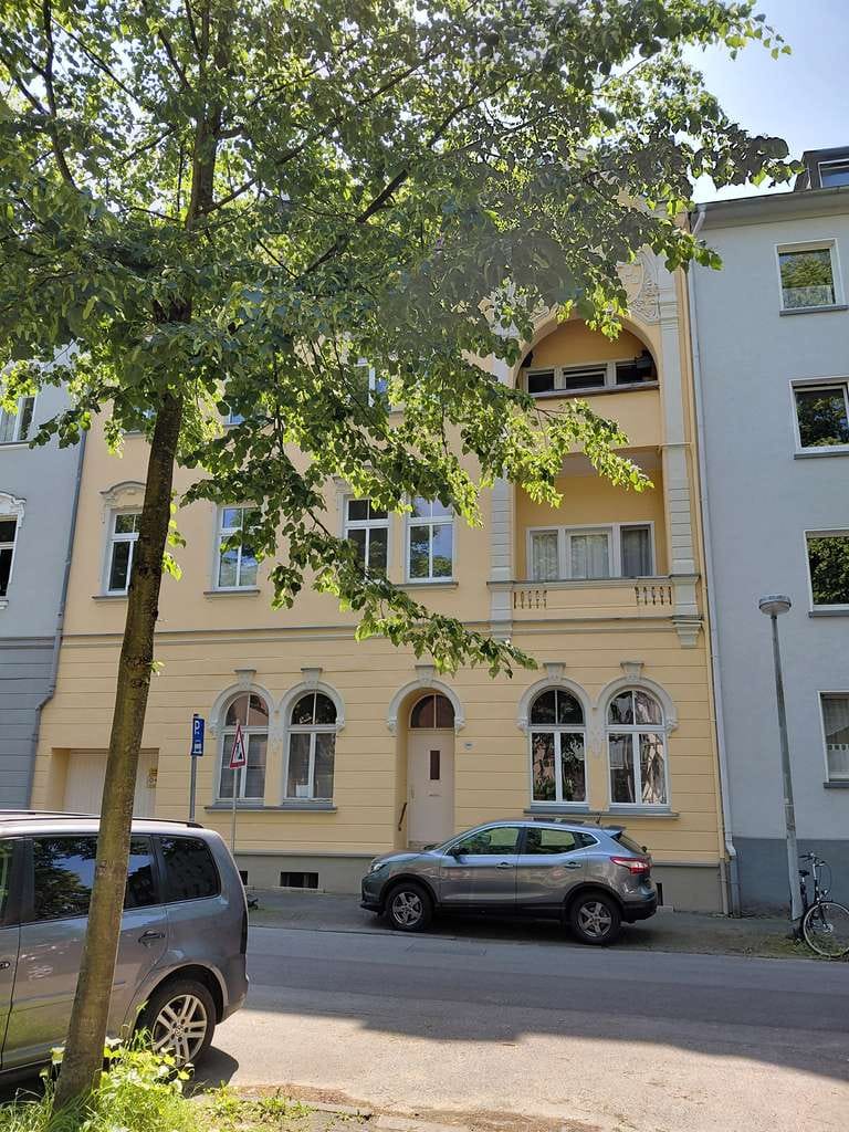Immobilie in Mülheim an der Ruhr - ORTS***Mehrfamilienhaus im Dichterviertel - Bild 0