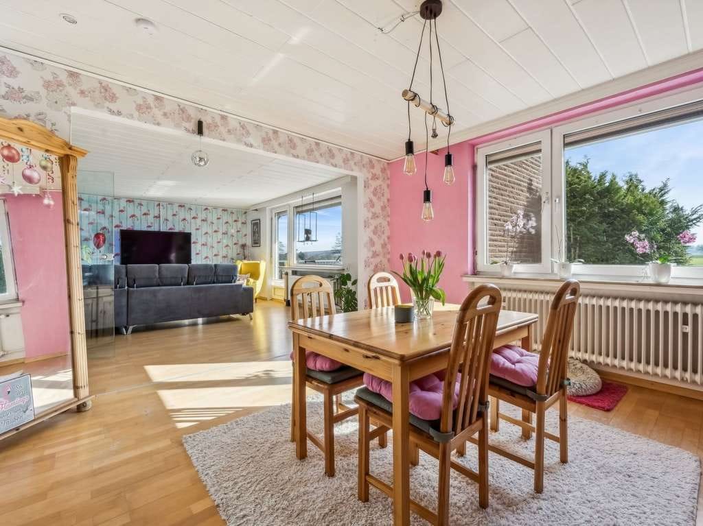 Immobilie in Bad Nenndorf - Einfamilienhaus mit viel Platz für Ihre große Familie in Bad Nenndorf - Bild 4