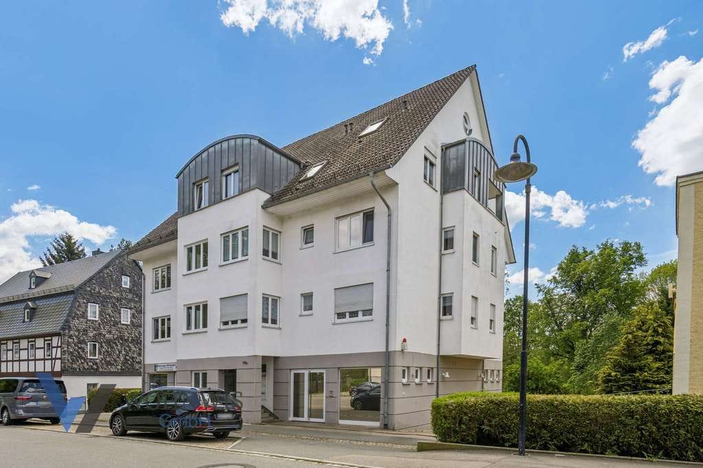Immobilie in Reinsdorf - Vielseitige 3,5-Raum-Wohnung/ Gewerbe mit 101 m² und Top-Ausstattung in Reinsdorf - Bild 1