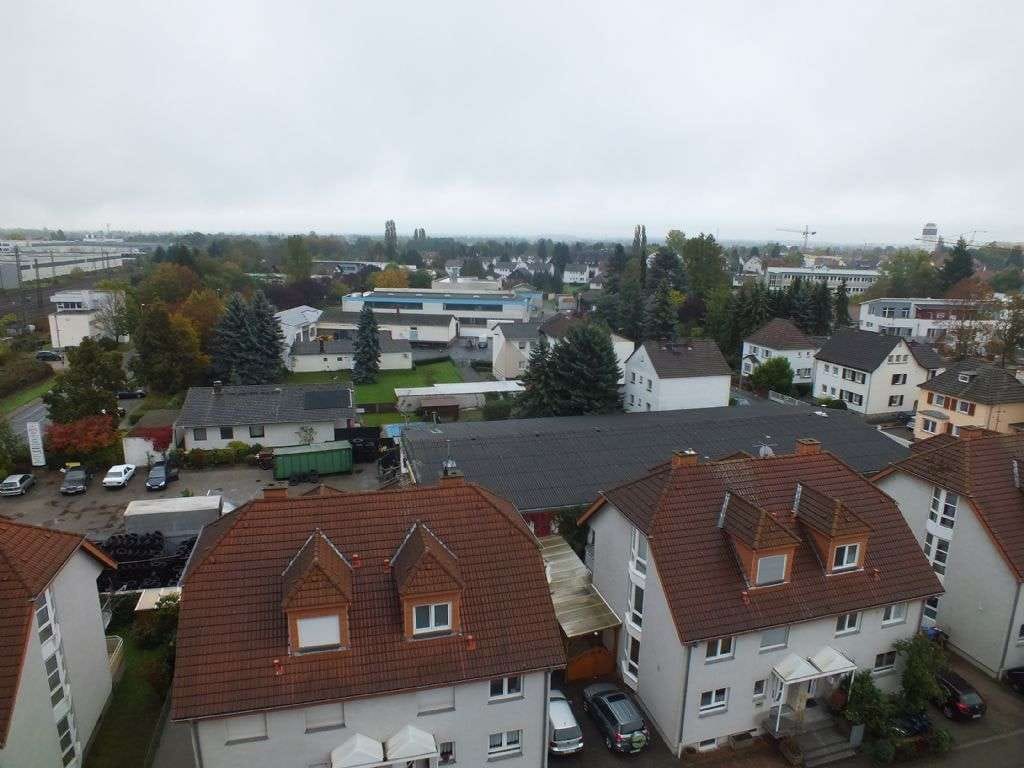 Immobilie in Groß-Gerau - Vermietete 3 Zimmer ETW mit ca. 80m² Wohnfläche und Balkon - Bild 4