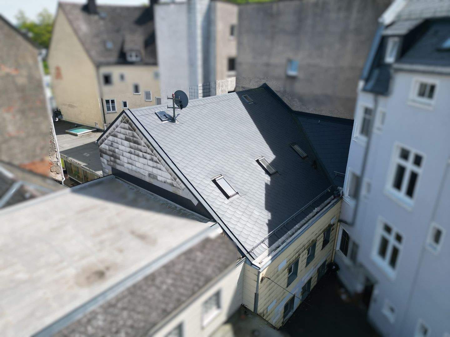 Immobilie in Münchberg - Münchberg Paket - 2 Wohnungen + 2 Gewerbeeinheiten - Bild 3