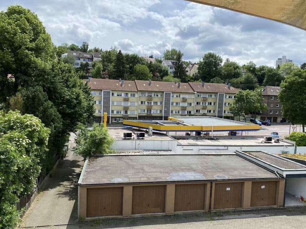 Immobilie in Ludwigsburg - Gepflegte 3,5-Zimmer-Wohnung mit Balkon & Garage - Bild 5