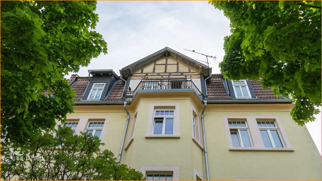 Immobilie in Arnstadt - Potenzial für`s Kapital: Solides, ausbaufähiges und attraktives Mehrfamilienhaus in schöner Lage - Bild 4