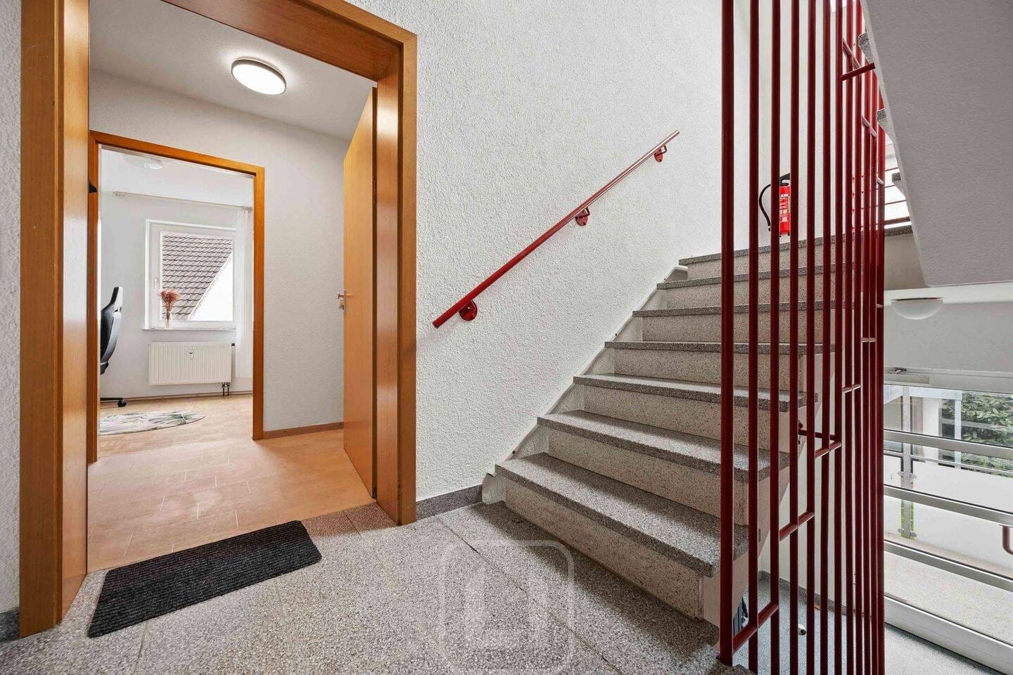 Immobilie in Nufringen - Gefragte Lage, starke Perspektive: 3-Zimmer-Wohnung (ca. 64 m²) | Balkon & Tiefgarage - Bild 4