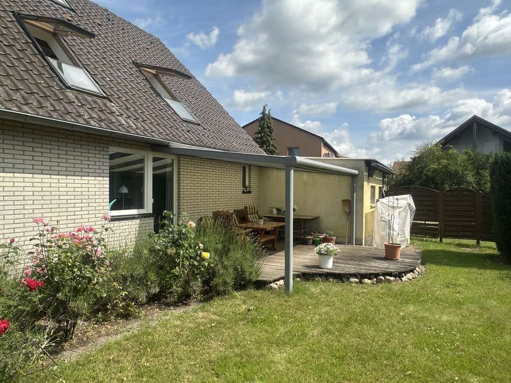 Immobilie in Meine - Alte Schönheit sucht neue Liebe I Doppelhaushälfte mit 2 Wohneinheiten und interessantem Grundstück - Bild 4