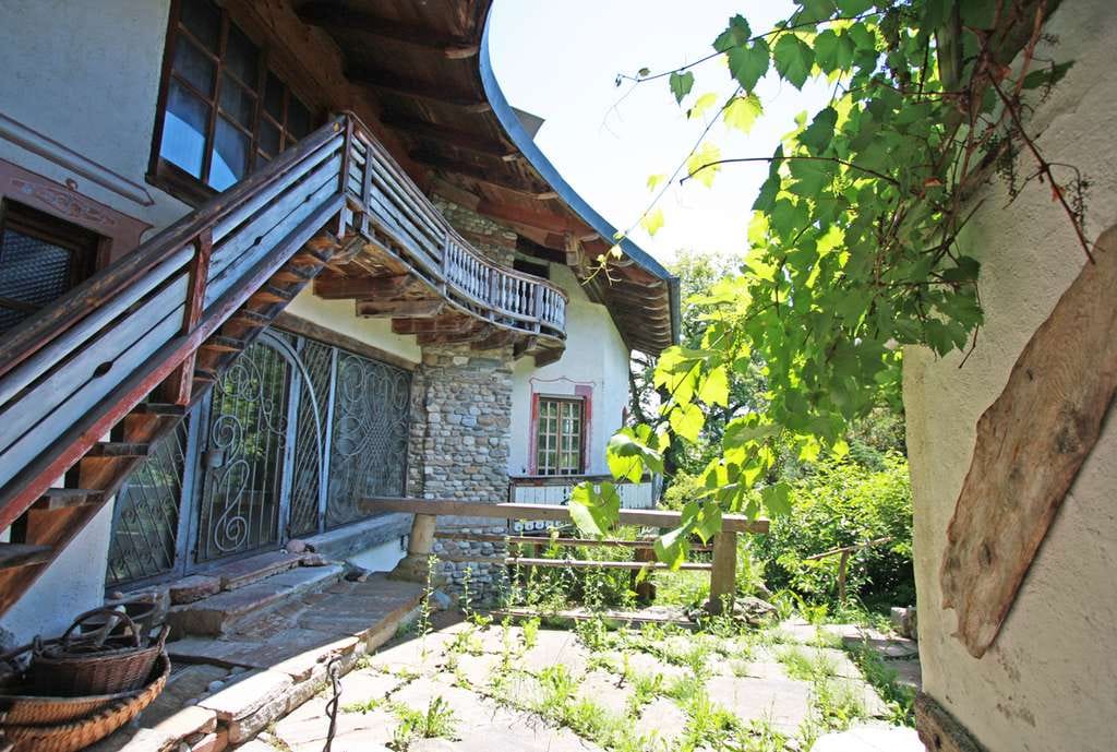 Immobilie in Söchtenau - Ein Landhaus mit Charme der 70-iger Jahre und schönem Bergpanorama - Bild 4