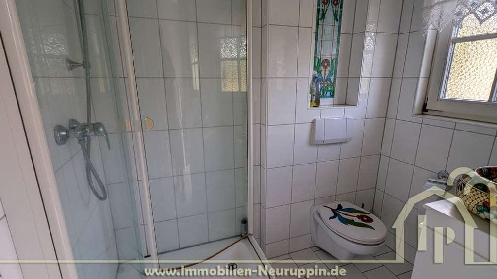 Immobilie in Neuruppin - Schwedenhaus in Seenähe, 215 m² Wohnfläche auf großzügigem Grundstück in Neuruppin - Bild 4