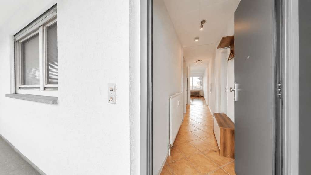 Immobilie in Altensteig - Sonnige 2-Zimmer-Wohnung mit Südbalkon, Aufzug, Kellerabteil & Stellplatz in Altensteig-Wart - Bild 2