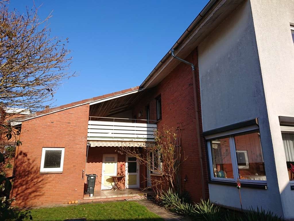Immobilie in Kellinghusen - Einfamilienhaus mit großer Garage unweit des Nahversorgungszentrums in Kellinghusen - Bild 2