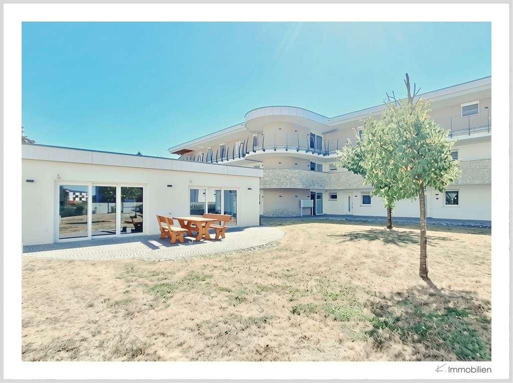 Immobilie in Küps - Barrierefreie Wohnung - BJ 2017, Aufzug, Tiefgarage, Gemeinschaftsraum, großer Balkon, vermietet - Bild 2