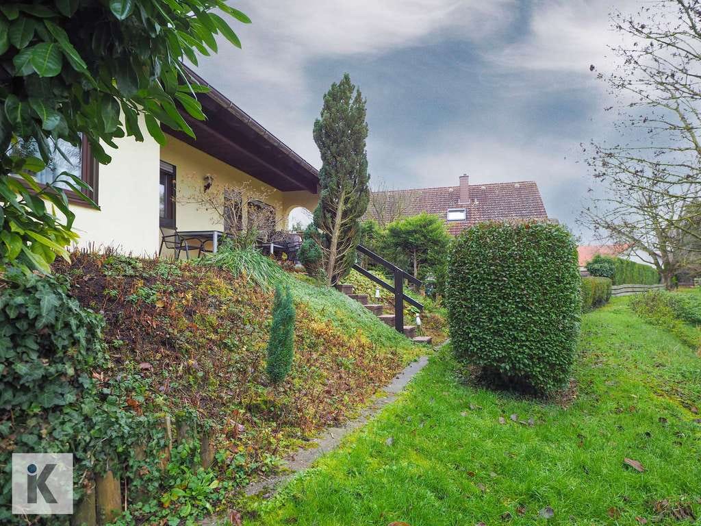 Immobilie in Freinsheim - Gepflegtes Einfamilienhaus mit Photovoltaikanlage in ruhiger Lage - Bild 3