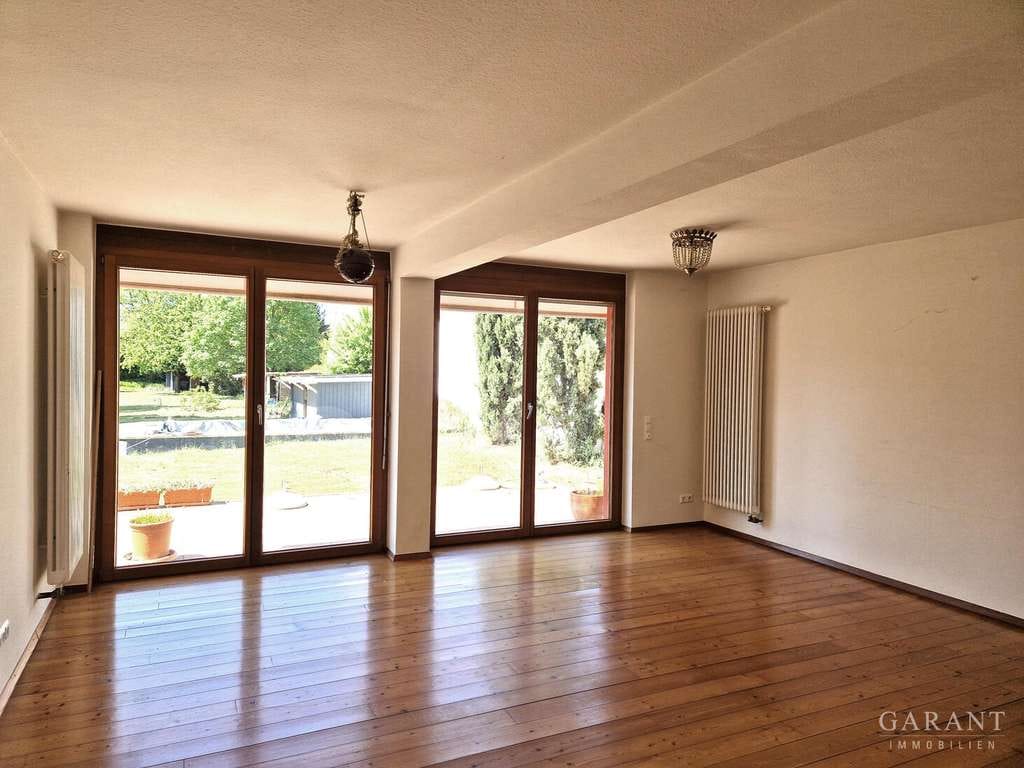 Immobilie in Philippsburg - * Wohnträume werden wahr: sehr viel Platz und ein riesiger Garten * - Bild 3