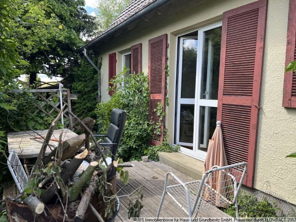 Immobilie in Schrozberg - KLEIN ABER MEIN: Sanierungsbedürftige Doppelhaushälfte mit schönem Garten - Bild 4