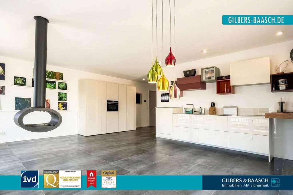 Immobilie in Kenn - Kenn: Luxuriöse und barrierefreie Neubauwohnung mit hochwertiger Ausstattung und zwei Stellplätzen - Bild 0