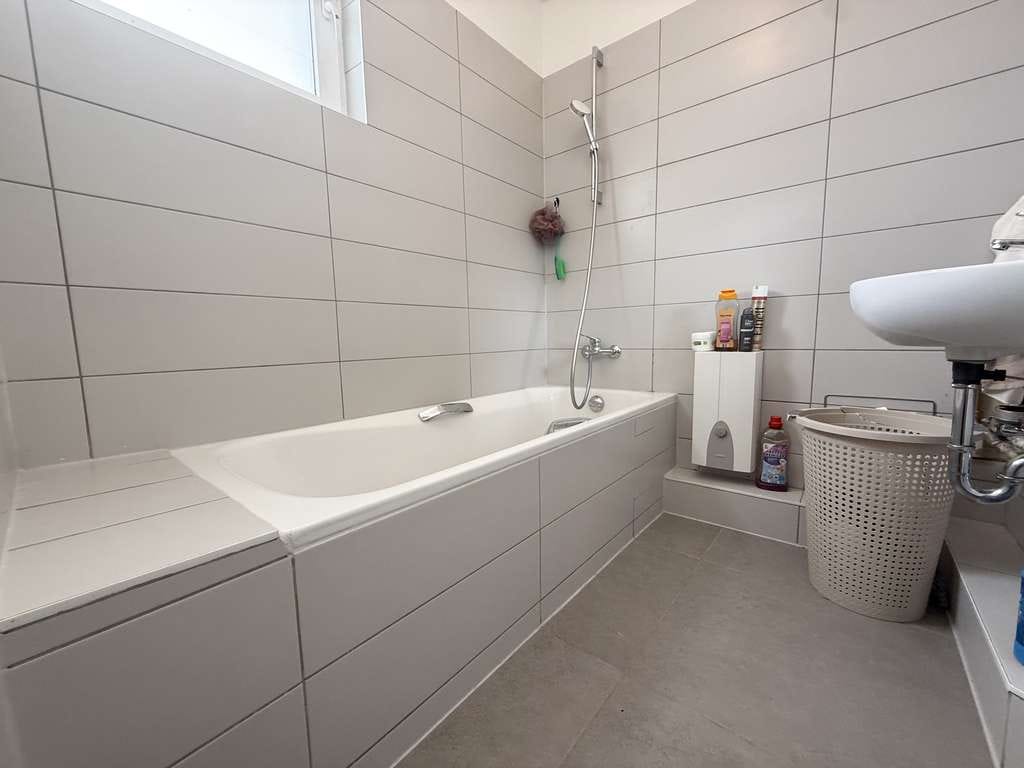 Immobilie in Villingen-Schwenningen - Gepflegte 3-Zimmer-Wohnung in VS-Schwenningen / 7,0% Rendite - Bild 0