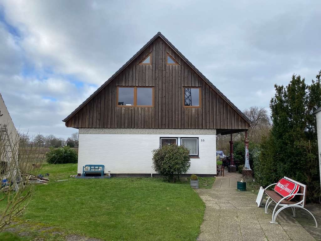 Immobilie in Elmshorn - EFH mit Einliegerwohnung - Top Lage - Raumwunder mit Blick ins Grüne - Bild 0