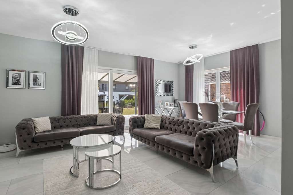 Immobilie in Trittau - Willkommen in Ihrem neuen Zuhause - Moderne Doppelhaushälfte in neuwertigem Zustand - Bild 1