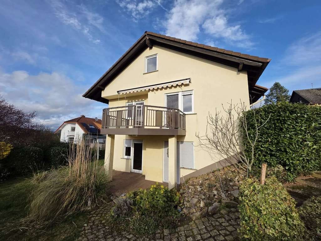 Immobilie in Dorsheim - Dorsheim - Gemütliches Einfamilienhaus mit optionaler Einliegerwohnung! - Bild 0