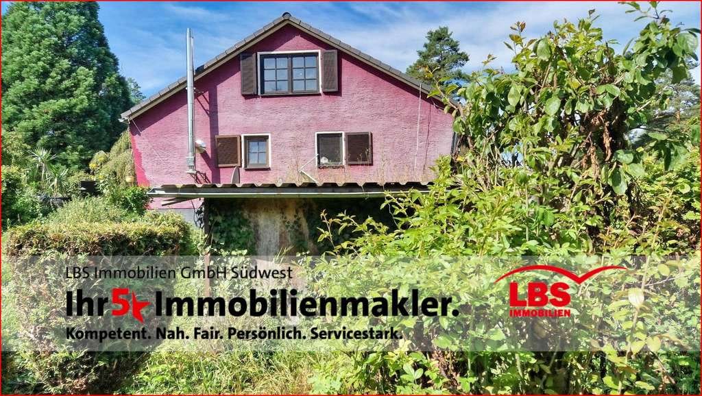 Immobilie in Ostelsheim - 1 Familienhaus + ca.10.000 qm Grundstück - Bild 1