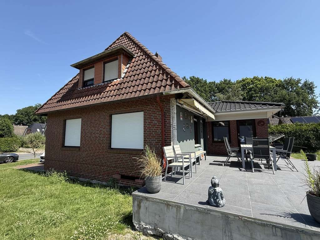 Immobilie in Wardenburg - Modernisiertes Einfamilienhaus mit großer Garage  - Bild 2