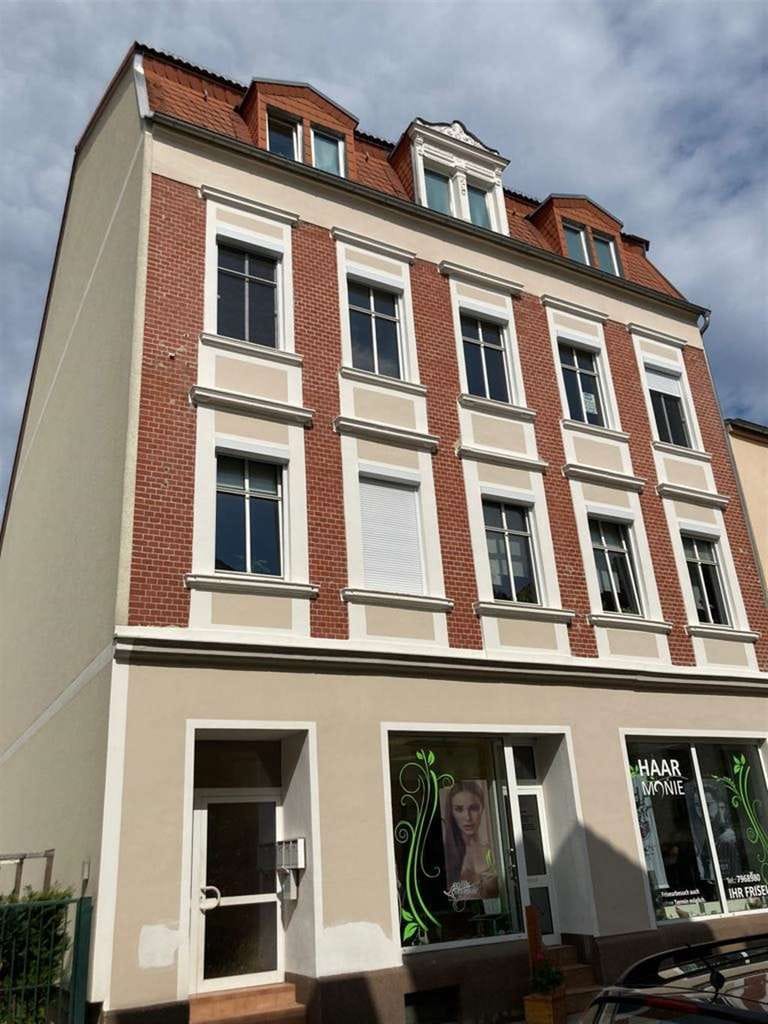 Immobilie in Meerane - Renditestarkes Wohn - und Geschäftshaus - VOLL-vermietet in zentraler Lage! - Bild 0