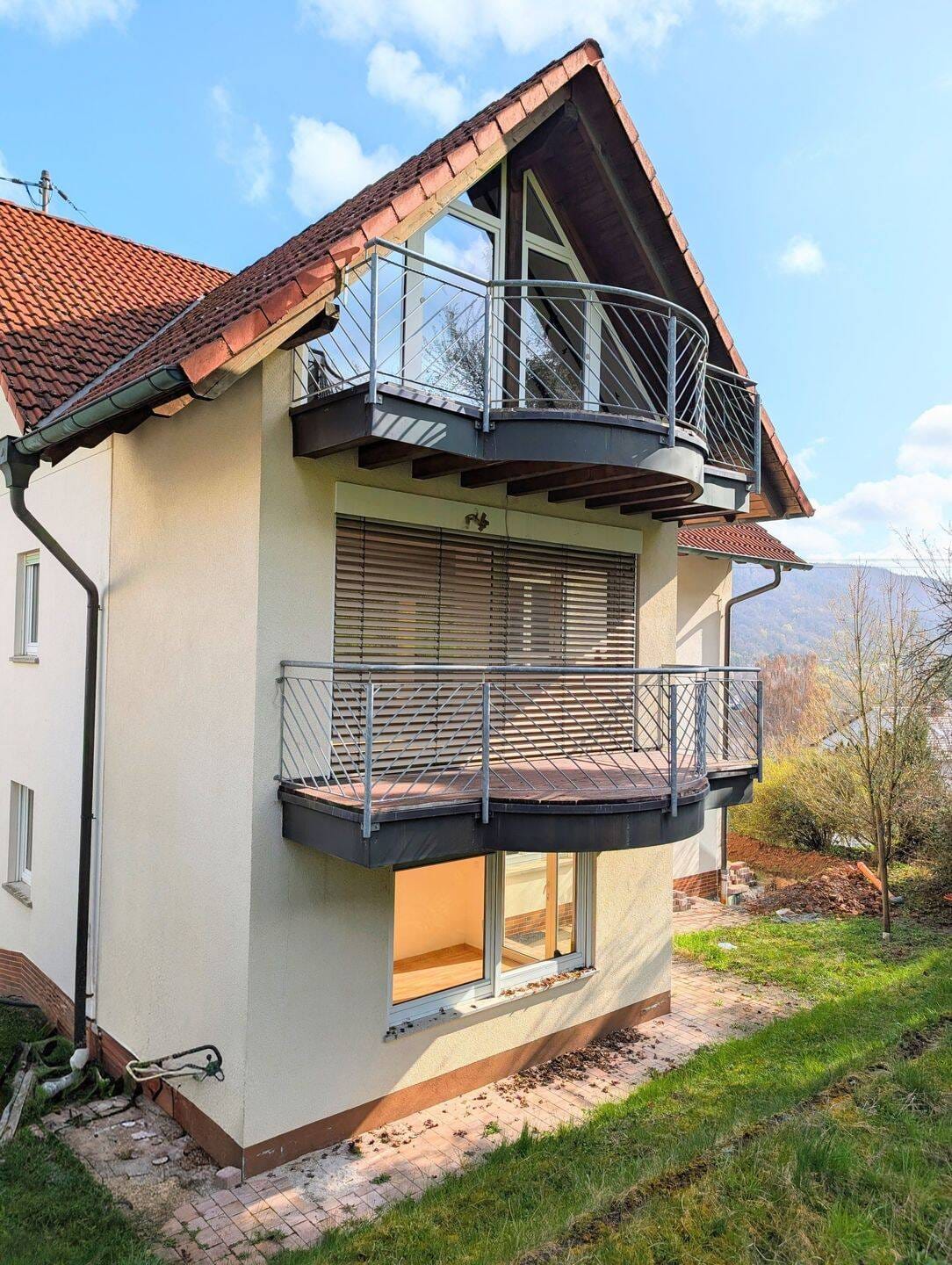 Immobilie in Amorbach - Gelegenheit! Mehrgenerationenhaus oder Kapitalanlage - Bild 0