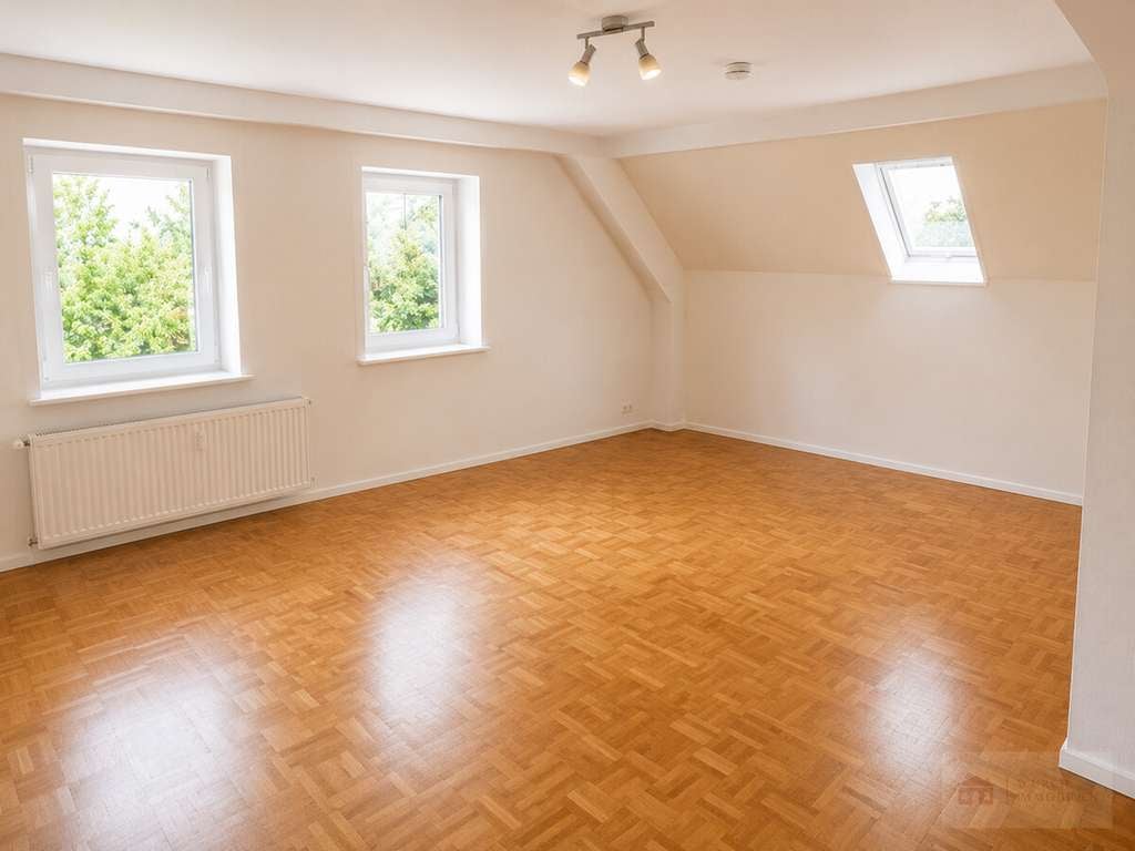 Immobilie in Müllheim - Charmante 3-Zimmer-DG-Wohnung mit Balkon - Bild 2