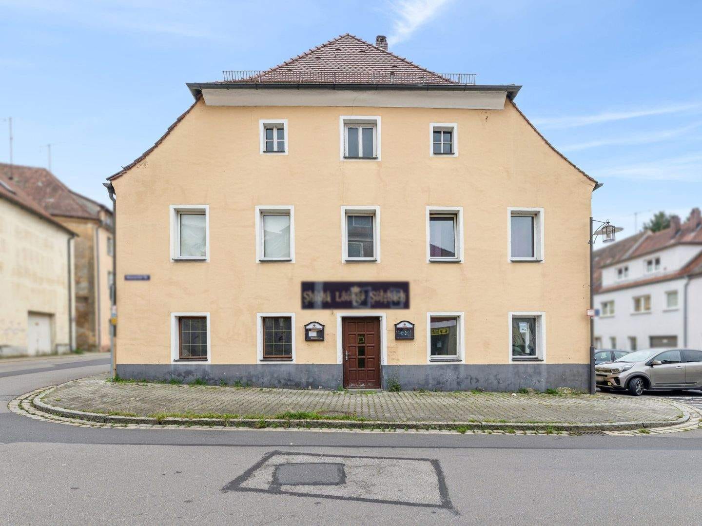 Immobilie in Sulzbach-Rosenberg - Denkmalschutz: Wohn- und Geschäftshaus - historischer Altbau als Investment - Bild 1