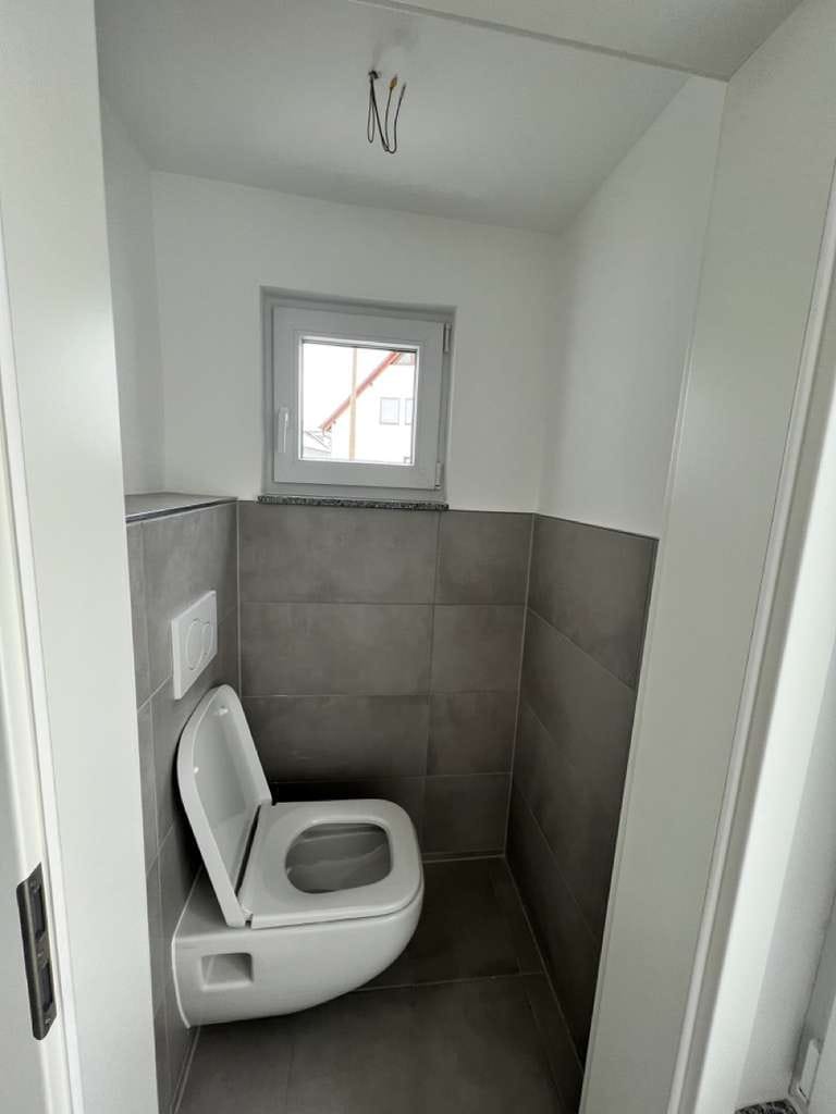 Immobilie in Kusterdingen - Freundliche 2-Zimmerwohnung mit Einbauküche in bevorzugter Lage von Kusterdingen - Bild 4