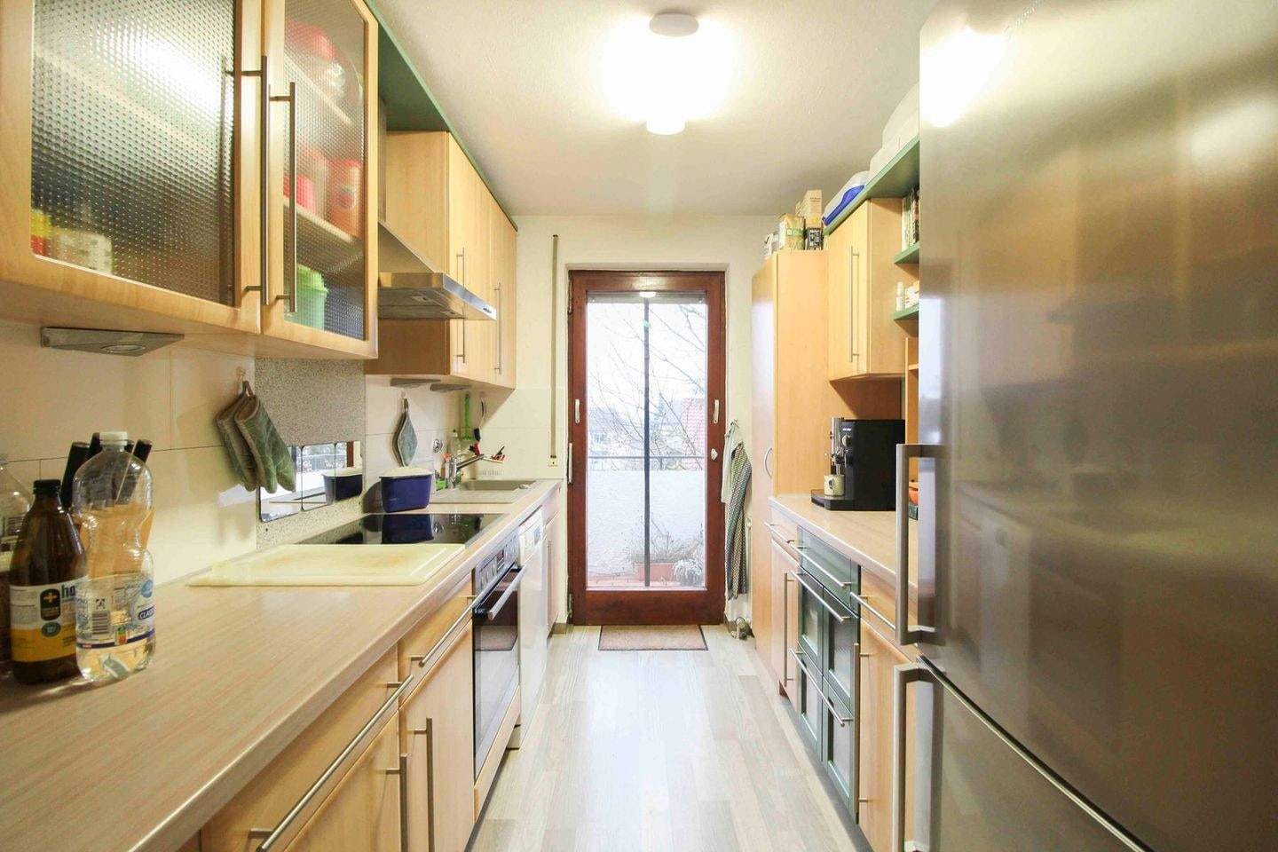 Immobilie in Neuhausen auf den Fildern - Attraktive 4,5-Zimmer-Maisonette-Wohnung mit drei Balkonen, Loggia und zwei Stellplätzen - Bild 4