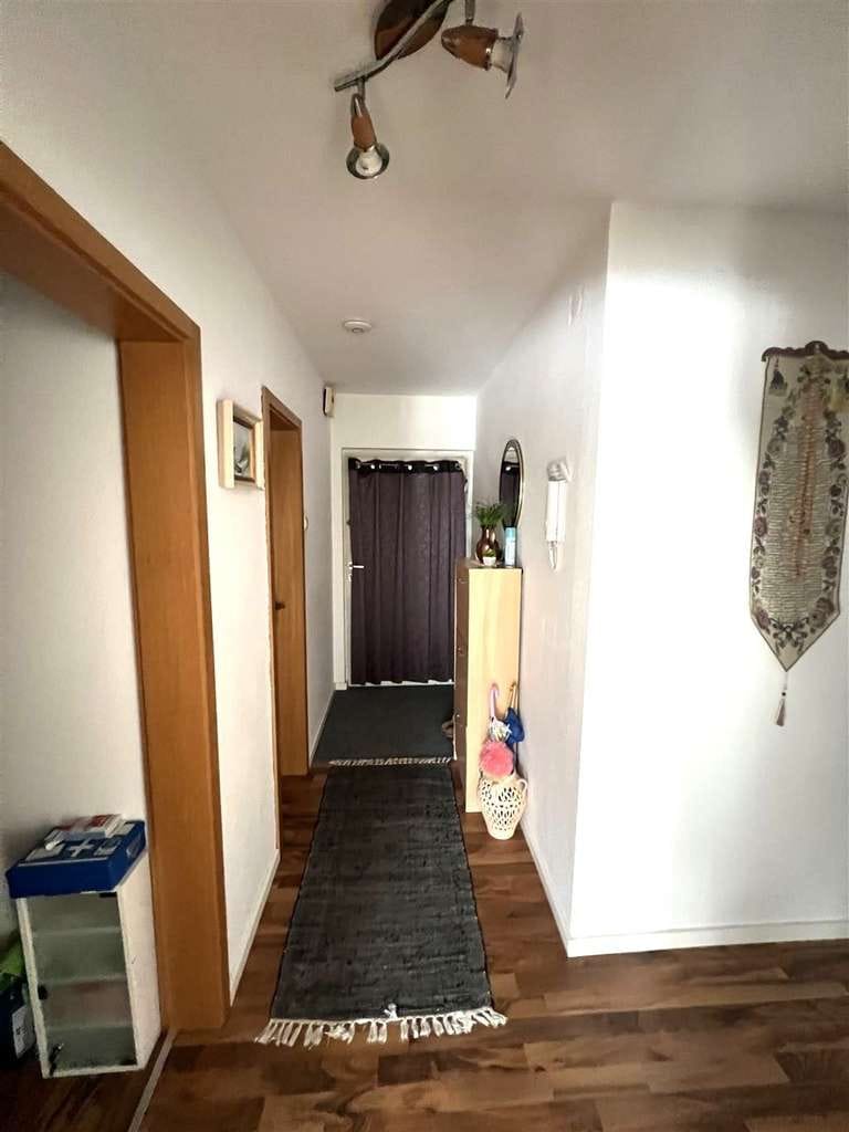 Immobilie in Ulm - Lichtdurchflutete 4-Zimmer-Stadtwohnung in ruhiger Lage – Ulm Mitte, mit Erbbaurecht - Bild 2