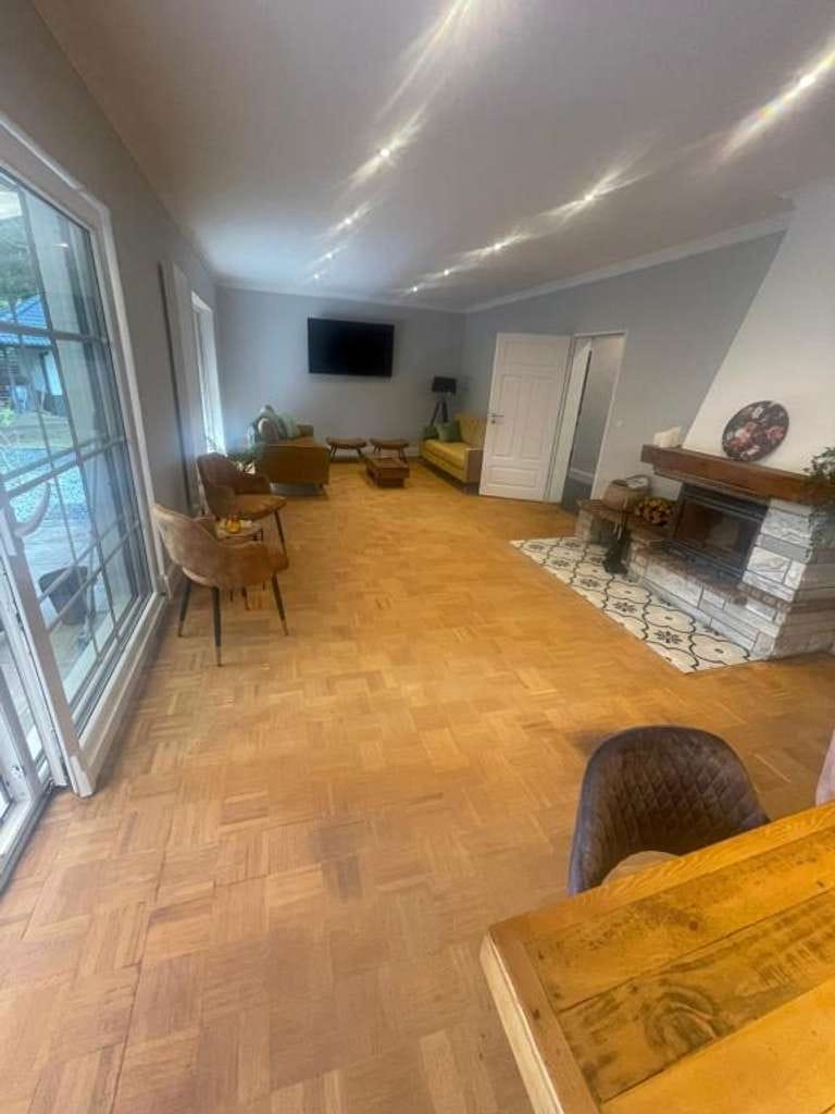 Immobilie in Appel - Hochwertiges Einfamilienhaus mit Pool auf großem Grundstück - Bild 0