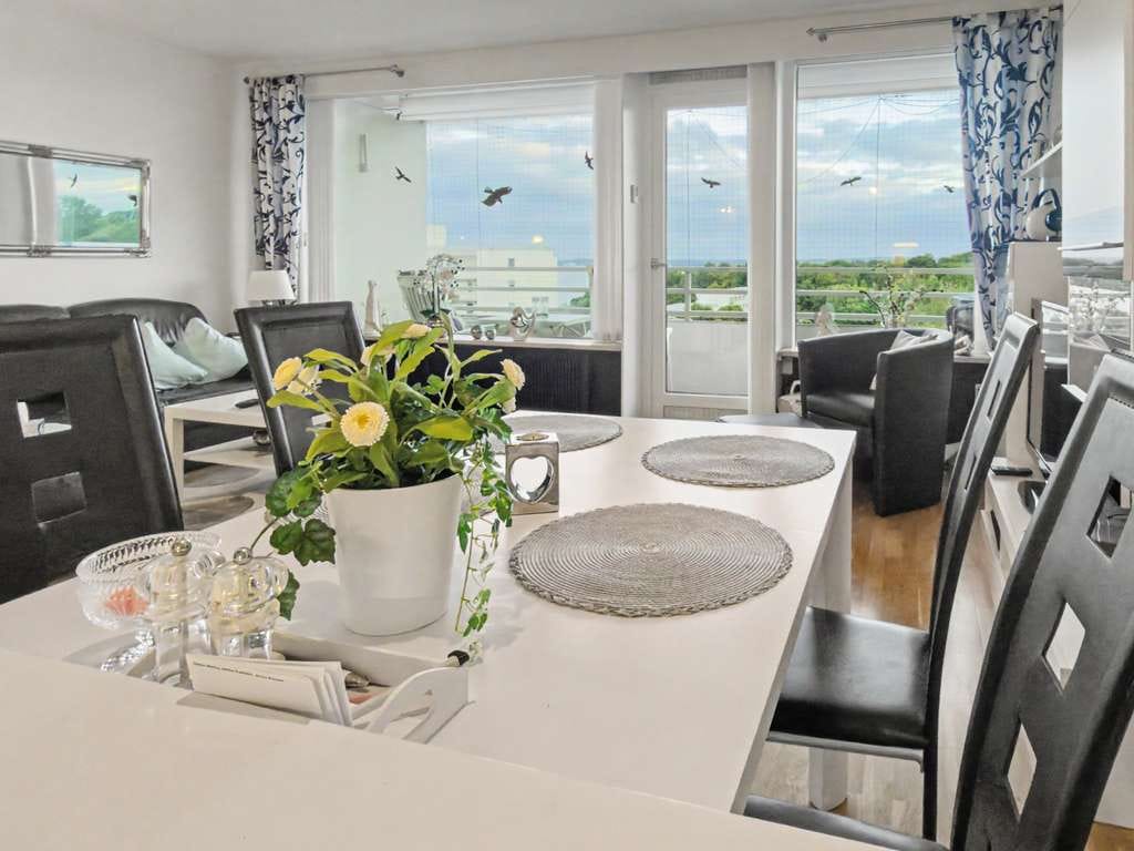 Immobilie in Sierksdorf - Möblierte 2-Zimmer-Wohnung in Sierksdorf: Meerblick, Strandnähe und hoher Freizeitwert - Bild 2