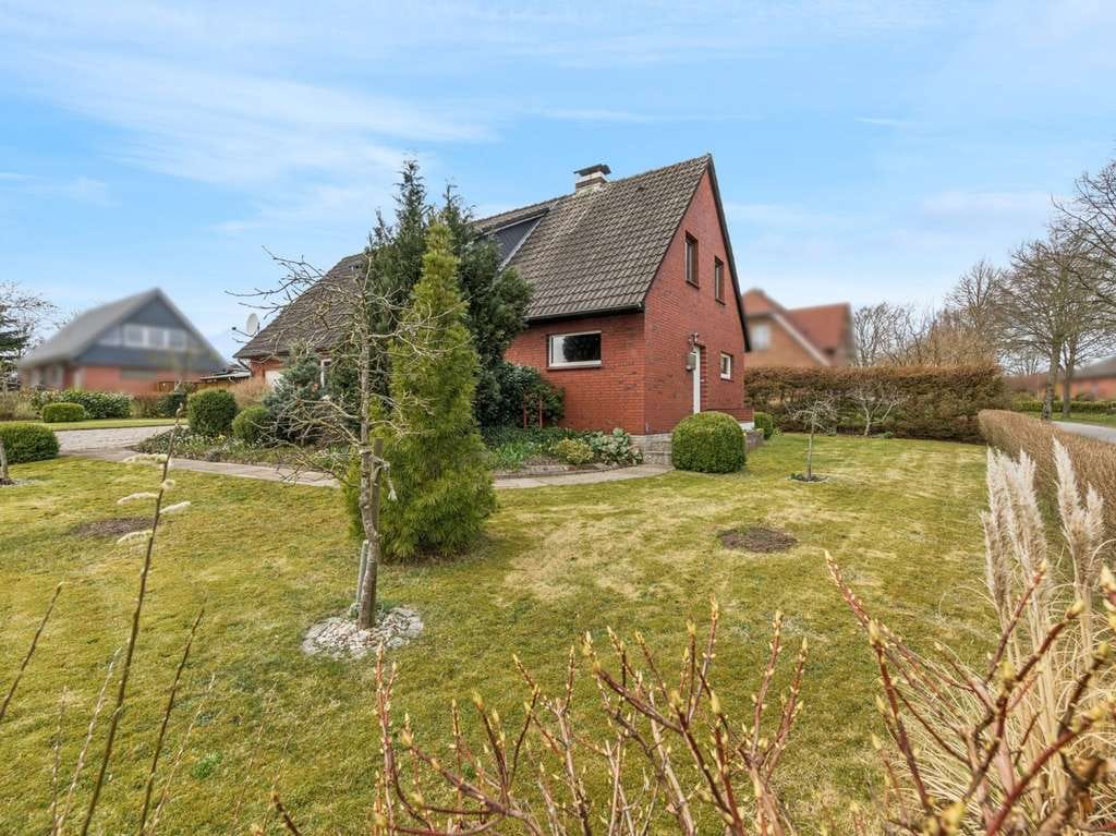 Immobilie in Stadum - Familienfreundlich und vielseitig: Ihr Haus in ruhiger Lage in Stadum - Bild 1