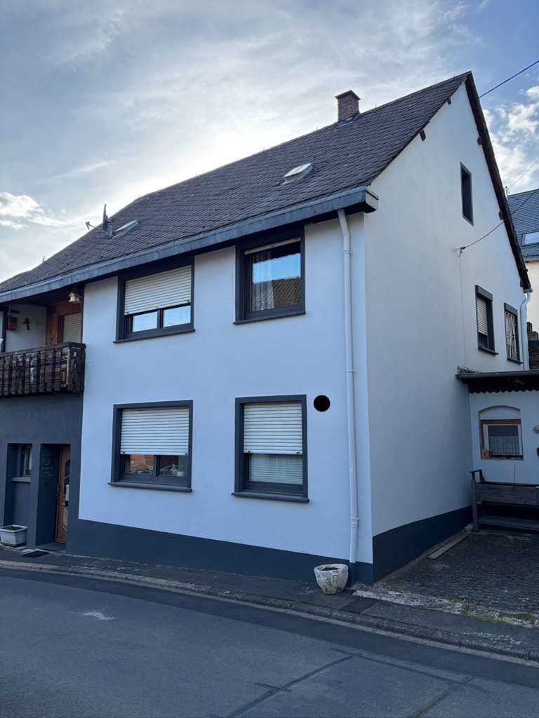 Immobilie in Kaisersesch - Gemütliches Einfamilienhaus mit viel Potenzial zur Selbstverwirklichung in Kaisersesch - Bild 0