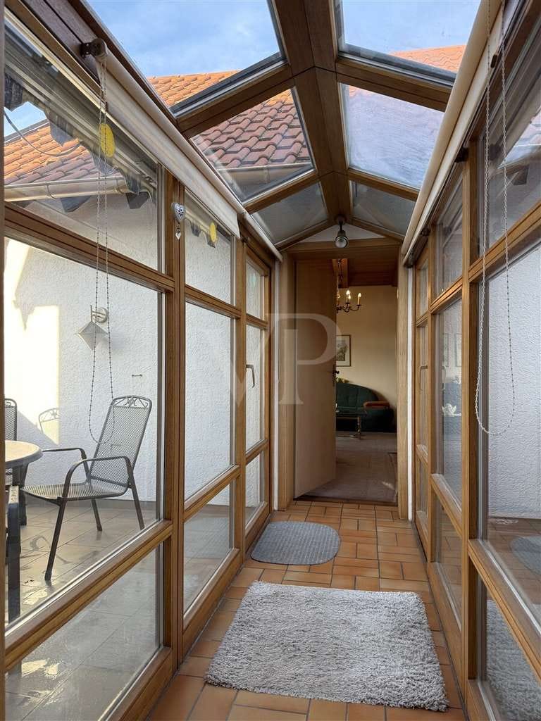Immobilie in Rhodt unter Rietburg - Zwei Häuser, verbunden durch einen Steg – Einfamilienhaus mit Loggia und Aussicht - Bild 5