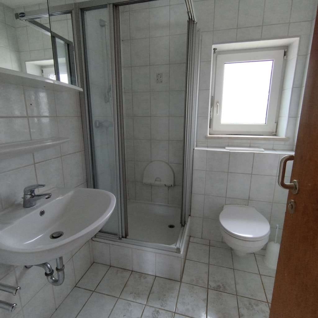 Immobilie in Bad Wörishofen - Geräumiges Reihenhaus mit pflegeleichtem Garten - Bild 3