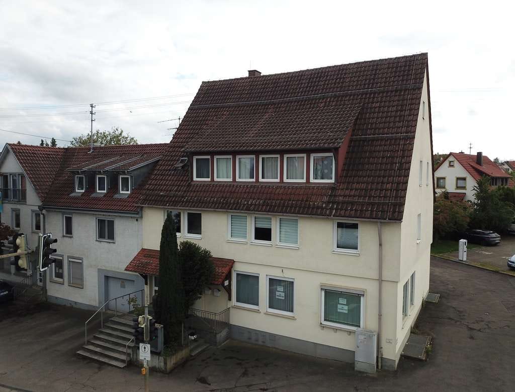 Immobilie in Rosenfeld - Attraktives Wohn- und Geschäftshaus mit großem Entwicklungspotenzial und vielseitiger Gewerbeeinheit - Bild 3