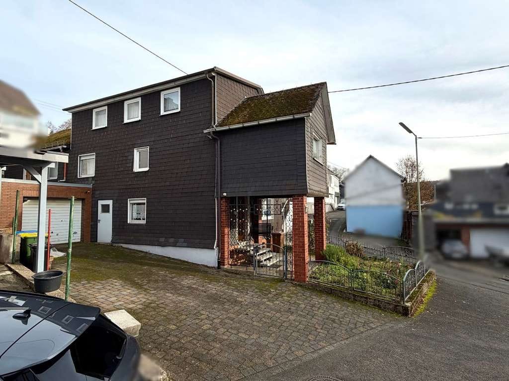 Immobilie in Burbach - Einfamilienhaus mit mit kleinem Grundstück in Burbach-Würgendorf - Bild 2