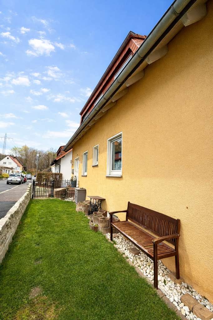 Immobilie in Eiterfeld - Großzügiges Einfamilienhaus mit Weitblick, Garten und vielseitigem Raumangebot - Bild 3